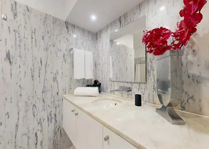 Azores Pico Salomao T4 - Super Spacious